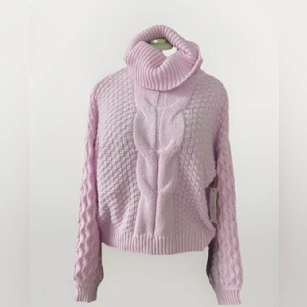 Woven Heart Cable Knit Pink Turtleneck Chunky Sweater Size Medium NWT